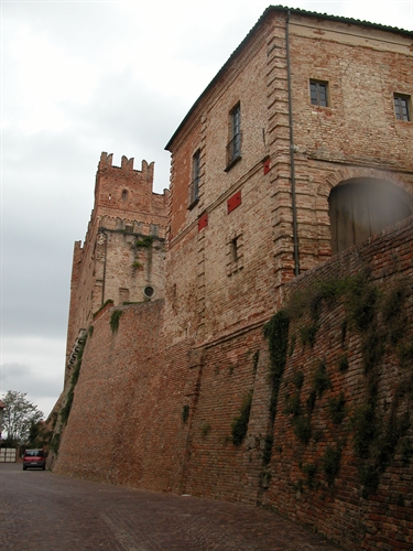 Via Castello.